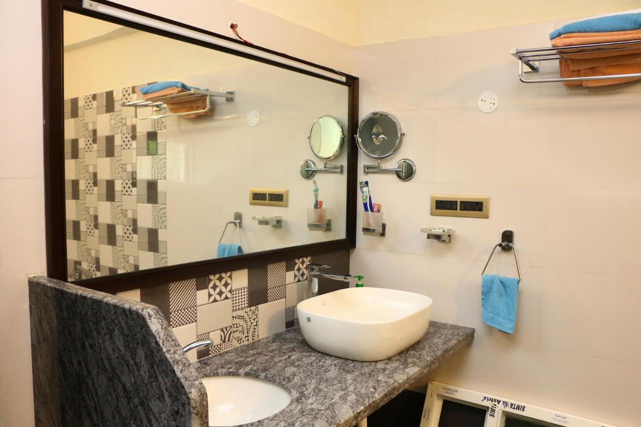 Вилла Penthouse 2Bhk With Bathtub And Terrace Пондичерри Экстерьер фото